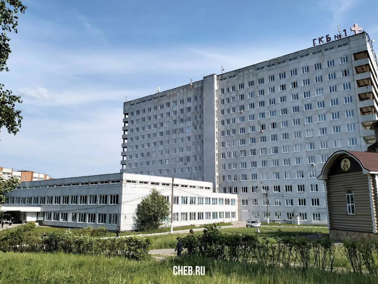 В результате аварийного отключения света в ГКБ №1 работало только аварийное освещение; не функционировали компьютеры, лифты и водоснабжение. Пациенты, особенно пожилые и маломобильные, оказались в затруднительном положении — ночью в одном из отделений объявляли эвакуацию из‑за возгорания.