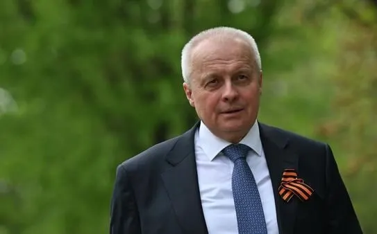 МИД РФ вернул в Москву посла для консультаций и ввёл временные торговые ограничения в отношении ряда армянских товаров на фоне углубления связей Еревана с Европейским союзом.