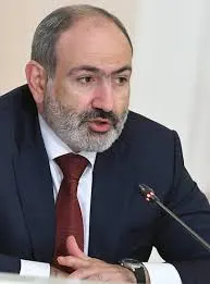 Премьер Армении заявил, что государство возместит убытки производителям, пострадавшим от временных ограничений на поставки в Россию, и окажет помощь в поиске альтернативных рынков сбыта.