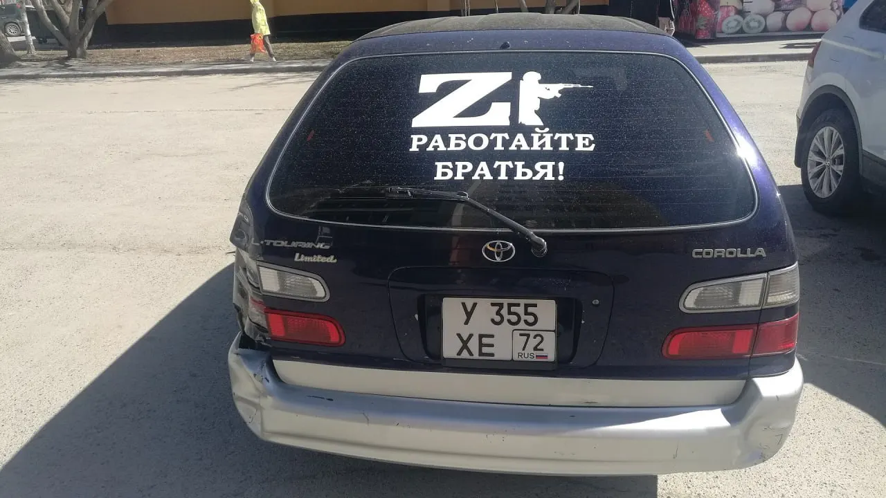 В новый государственный учебник по литературе добавили фразы, ставшие частью общественной памяти: «Работайте, братья» и слова бортпроводника после аварийной посадки самолёта. Решение объясняют стремлением отразить ценности современных поколений.