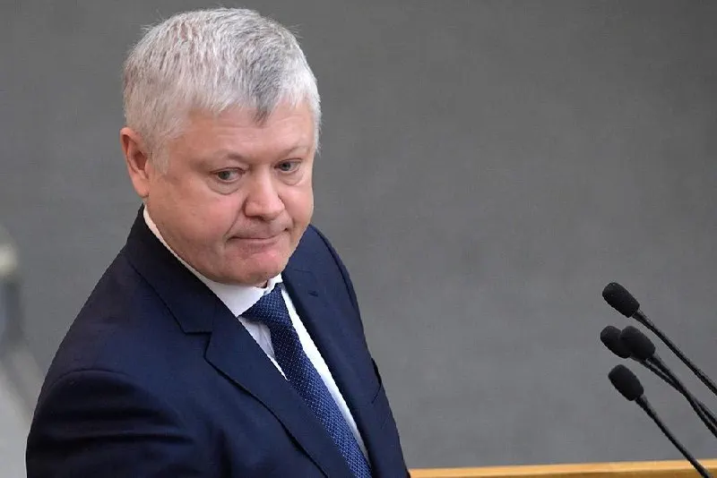 Председатель комитета Госдумы по безопасности сообщил, что из России вывели свыше 360 зарубежных структур, более 60 — по материалам комиссии; также объявлено о принятии 46 законов якобы для защиты суверенитета.