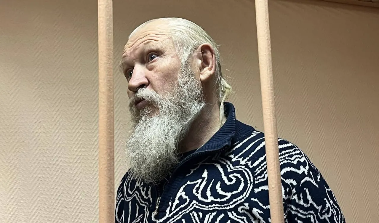 Михаил Глущенко, известный как «Миша Хохол» и ранее осуждённый за соучастие в убийстве Галины Старовойтовой, включён в обновлённый реестр Росфинмониторинга.