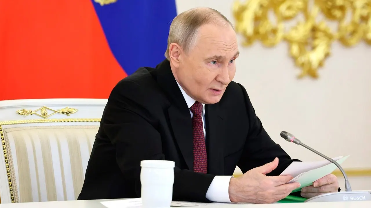 По словам президента, по паритету покупательной способности Россия занимает 4-е место в мире и лидирует в Европе по экономическому росту.