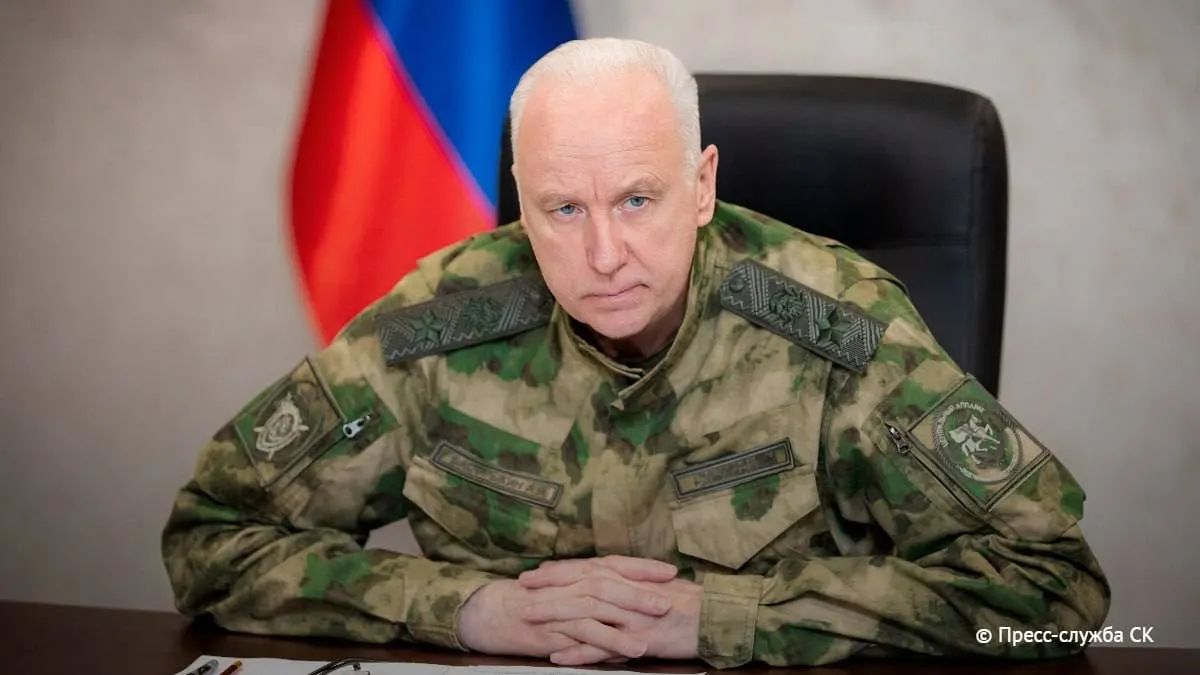 Глава Следственного комитета заявил, что с начала войны под ударами оказались 54 региона; по его данным, погиб 1472 человека, ранены 6754, ущерб превысил 1 трлн рублей.