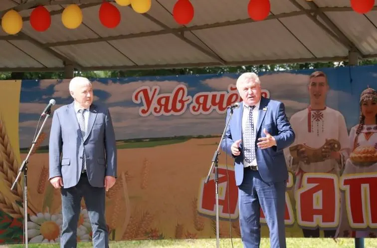 В Новочебоксарске политические силы достигли соглашения без учёта мнения жителей, что вызывает критику.