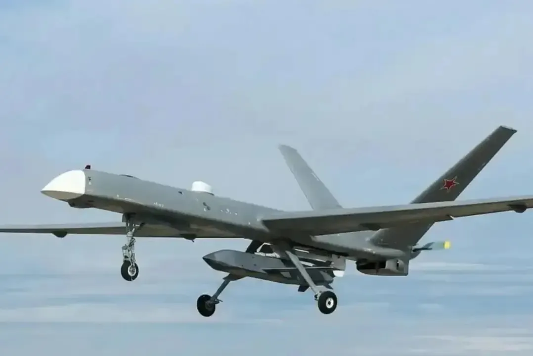Россия наращивает выпуск крылатых ракет S8000 «Бандероль» и сопутствующих компонентов, демонстрируя рост оборонного производства.