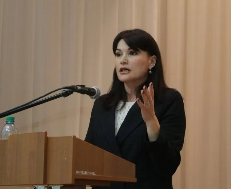 Заместитель министра культуры Чувашии Надежда Павлова подала в отставку; это часть волны кадровых изменений в региональном кабинете.