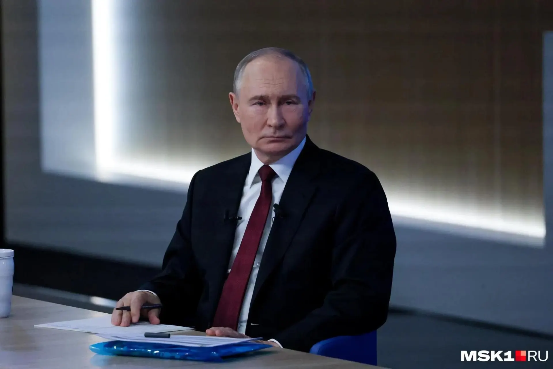 Президент призвал зарубежных политиков воздержаться от резких действий.